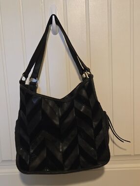 The Sak Collective Salinas Triple Compartment Black Leather Double Handle